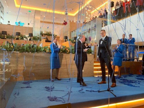 KLM opens new Crown Lounge