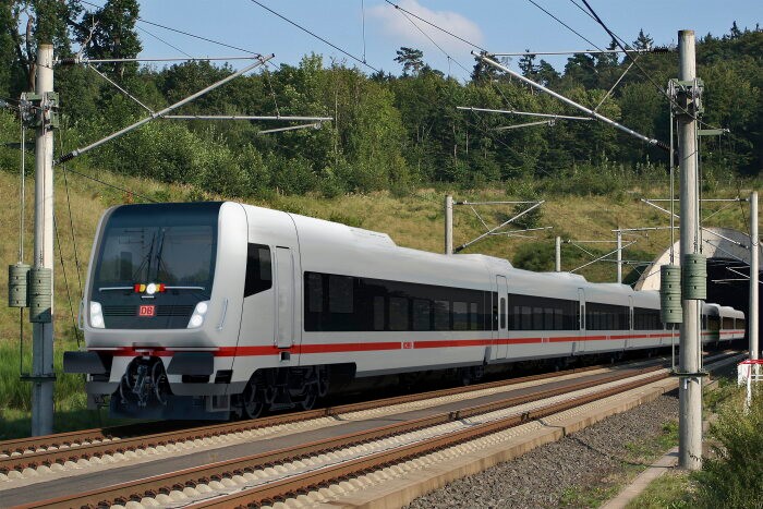 Deutsche Bahn: faster train Amsterdam-Berlin