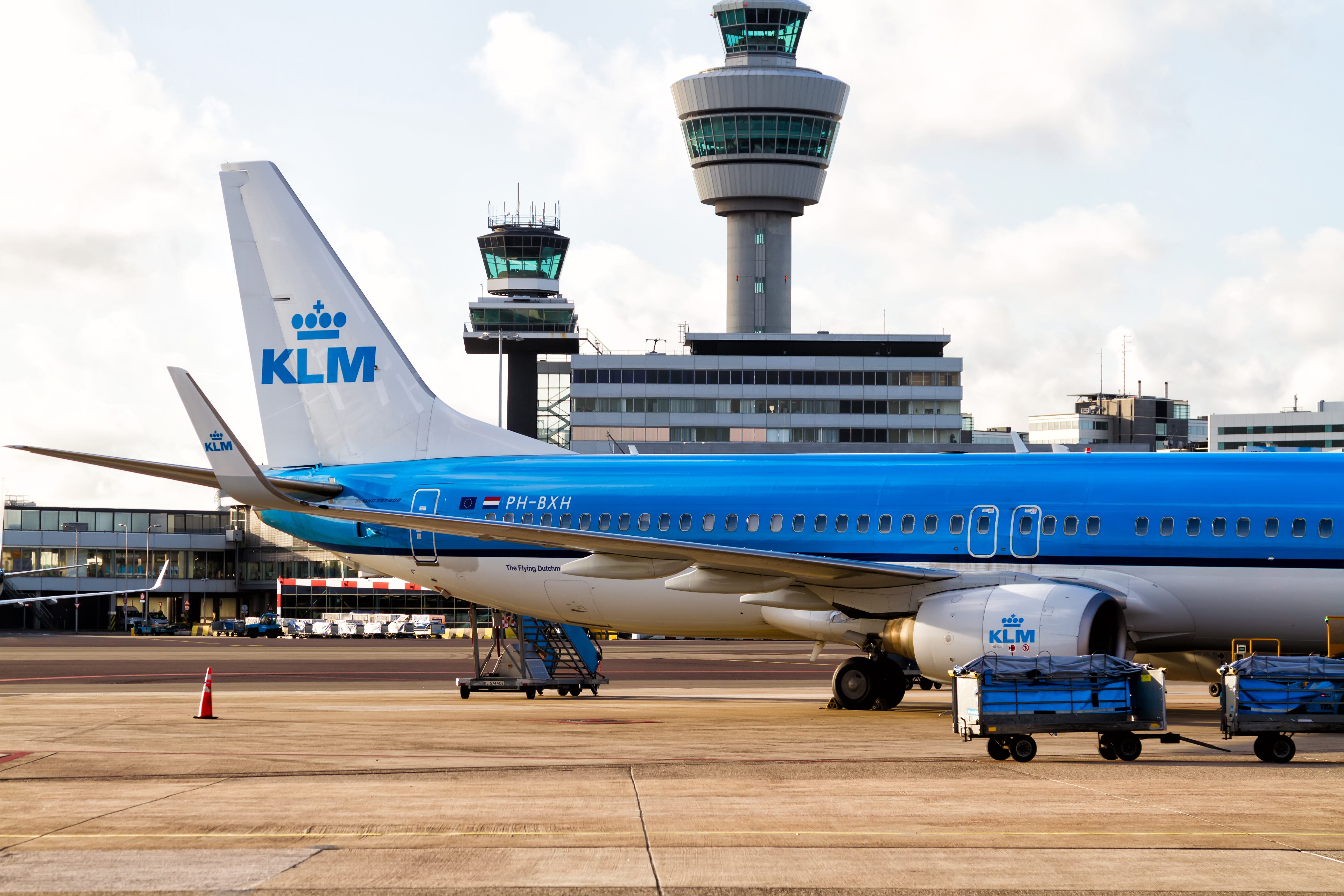 KLM and Transavia ban unruly passengers